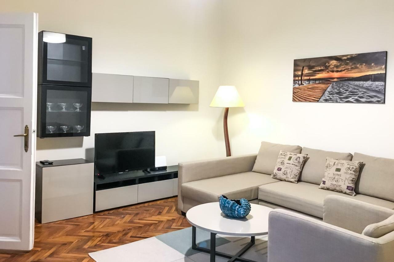 Budapest Kingdom Apartment Central & Car Parking On-Site & Aircon & Quiet & Family Friendly Exterior foto